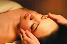 Как сделать массаж лица 